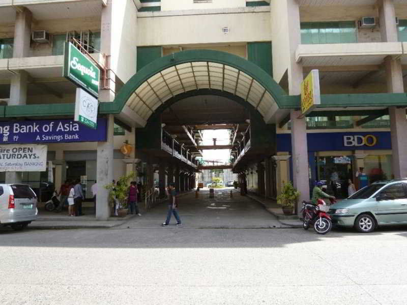 Sequoia Inn Davao Bagian luar foto